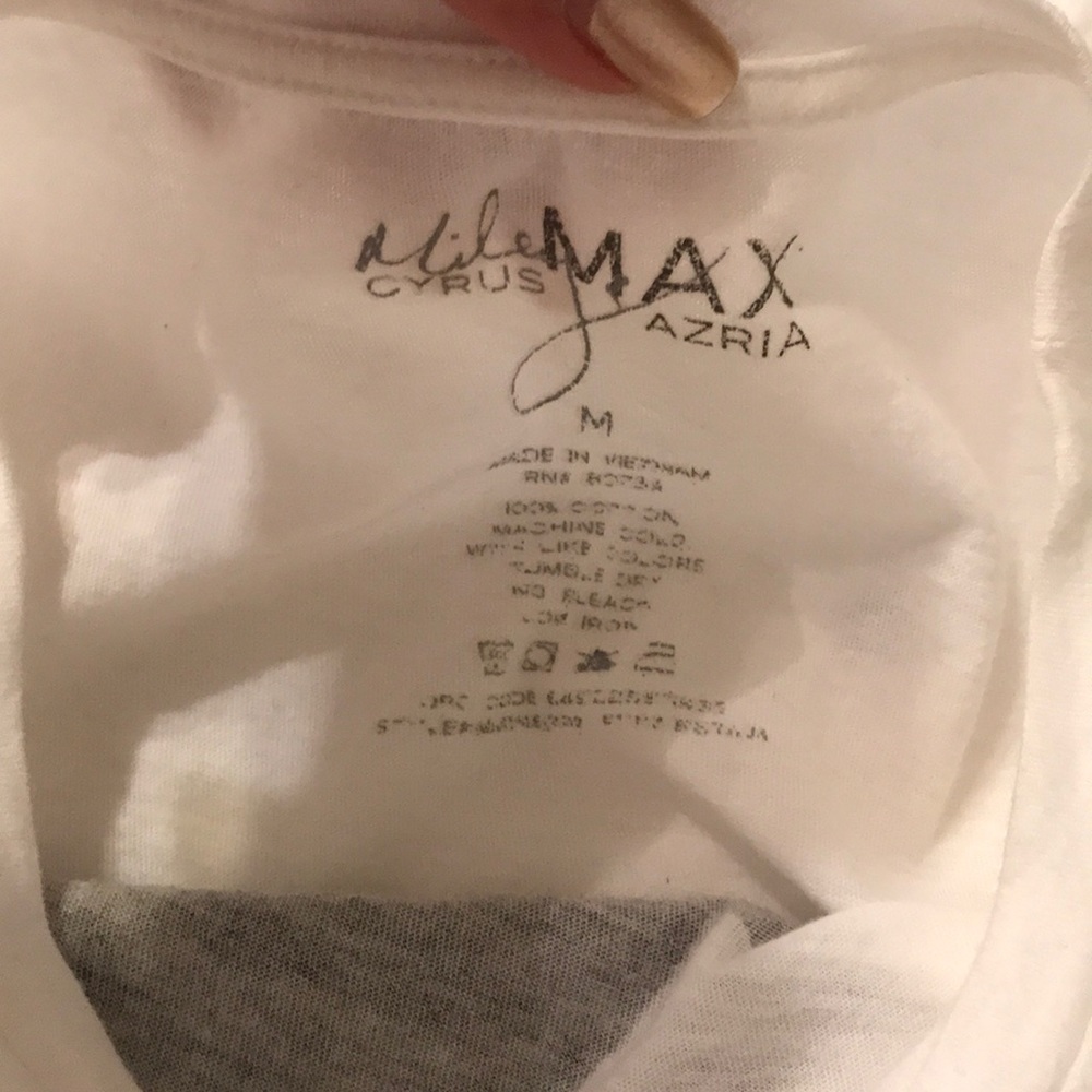 Miley Cyrus & Max Azria - Picture 3 of 3